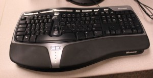 Microsoft Natural 4000 Ergonomic keyboard
